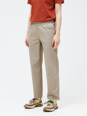 Khaki Women Peak Performance Woven Stretch Pants | US-RLTPJ0634