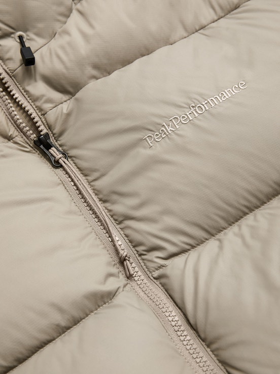 Beige Men Peak Performance Frost Oversized Puffer Down Jacket | US-EKNOY8375