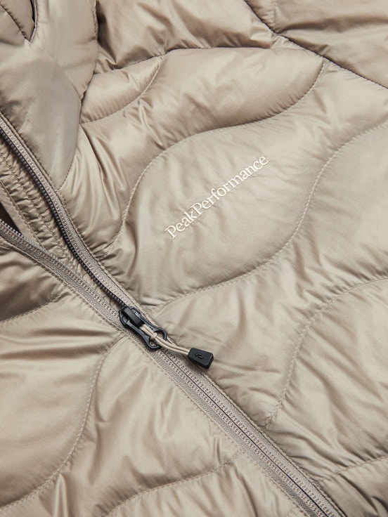 Beige Women Peak Performance Helium Down Coat | US-BZWGD4326