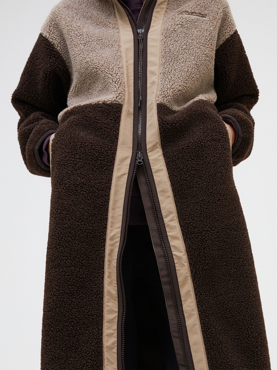 Beige / Dark Brown Women Peak Performance Heavy Pile Oversized Long Knitwear | US-SAPCQ0657