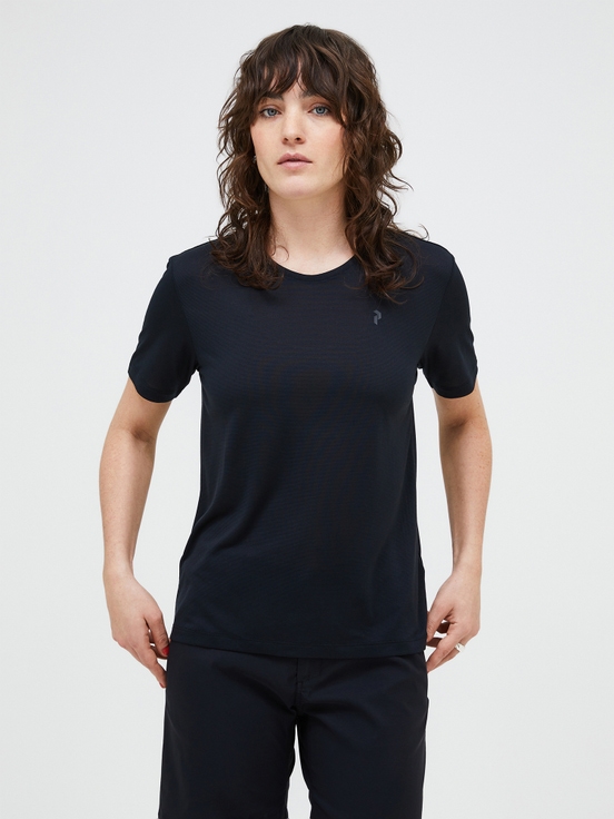 Black Women Peak Performance Polartec® Delta™ Shortsleeve T-shirt | US-WPKCJ3829