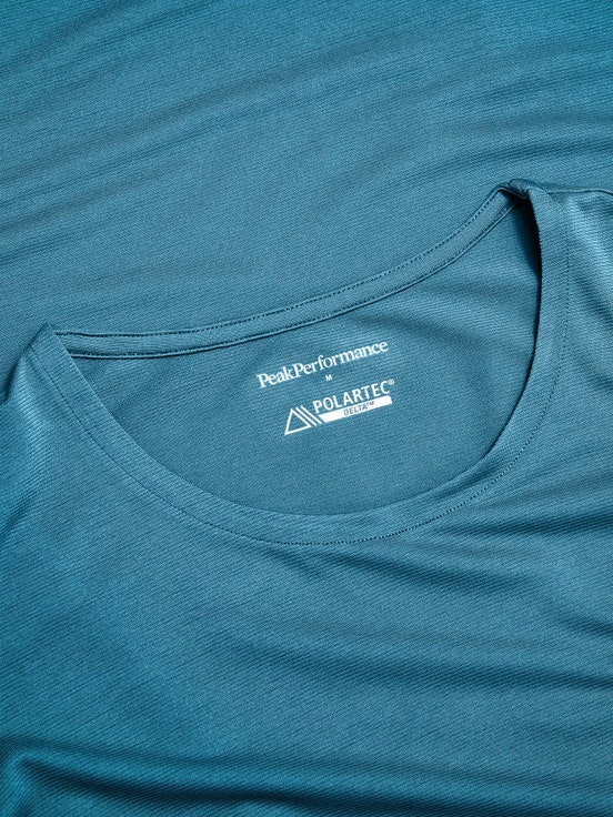 Blue Men Peak Performance Polartec® Delta™ Longsleeve T-shirt | US-NLWIG8162