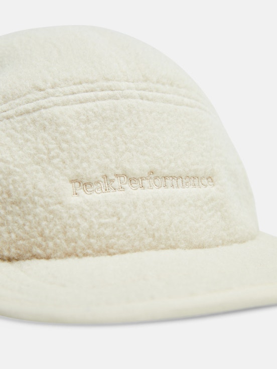 Cream Men Peak Performance Fleece Cap | US-KTCMA2806