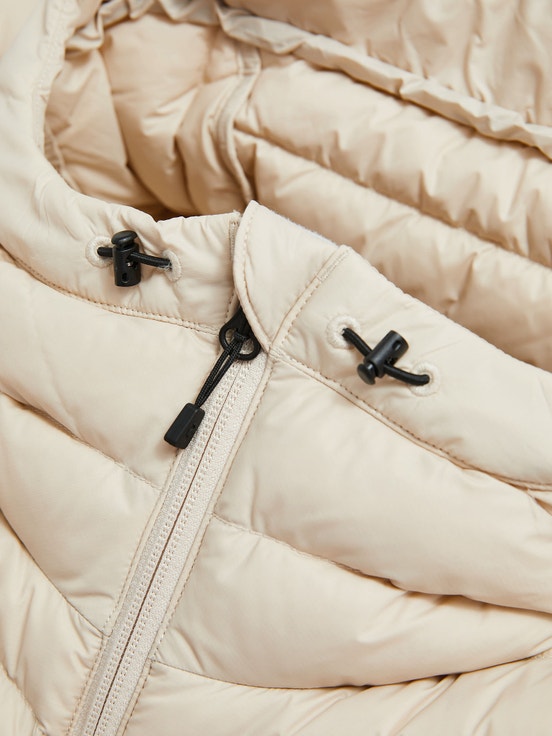 Cream Women Peak Performance Frost Hood Down Jacket | US-VGPCE9763