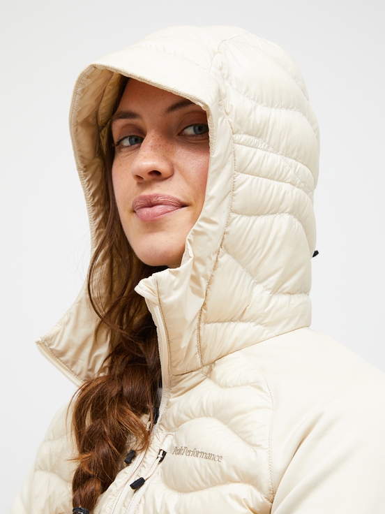 Cream Women Peak Performance Helium Hybrid Hood Down Jacket | US-BYNAS2367