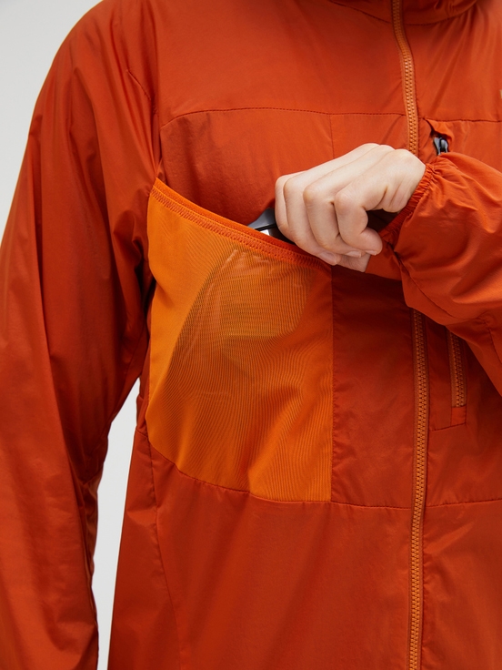 Dark Orange Men Peak Performance Vislight Polartec® Alpha™ Insulated Wind Jacket | US-FGIKE3042