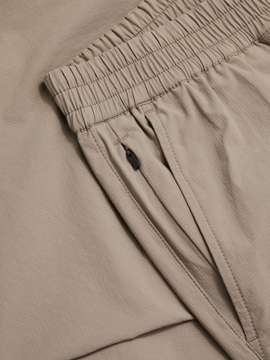 Khaki Women Peak Performance Woven Stretch Pants | US-RLTPJ0634