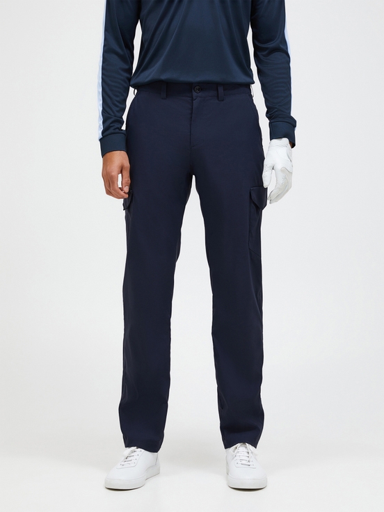 Navy Men Peak Performance Player Cargo Pants | US-LSTPF9435