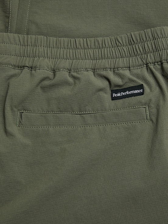 Olive Men Peak Performance Stretch Drawstring Pants | US-LBOIS4106