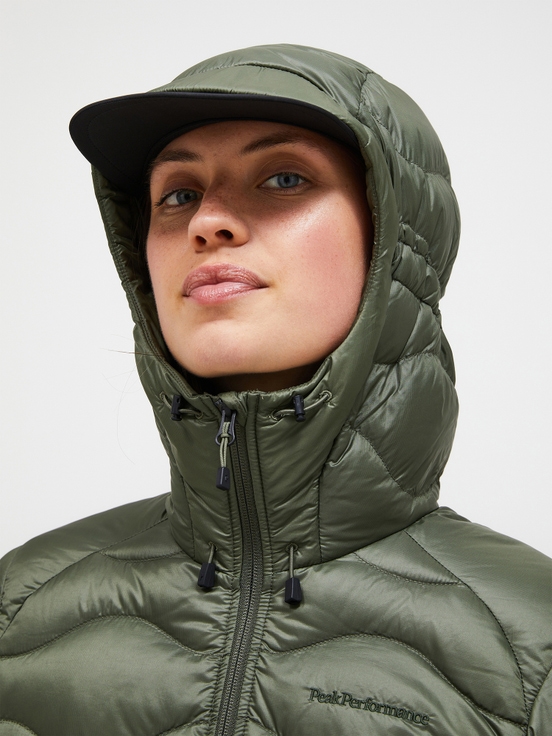 Olive Women Peak Performance Helium Hood Down Jacket | US-UXBEY4691