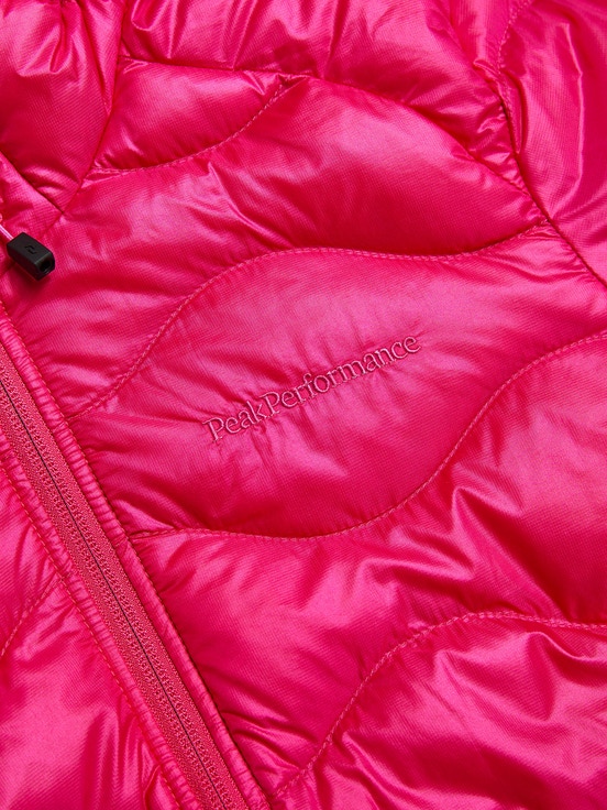 Pink Women Peak Performance Helium Hood Down Jacket | US-LEBXC7360