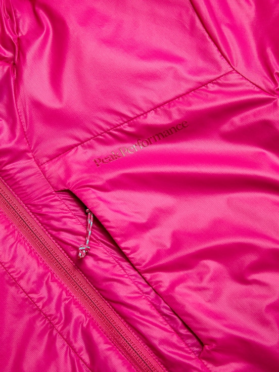 Pink Women Peak Performance Radiance Hood Winter Jacket | US-WTPAG7326