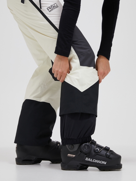 White / Black Women Peak Performance Vertical Gore-tex Pro 3l Shell Bib Pants | US-DLECG7601